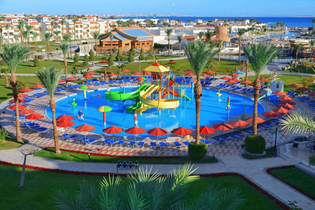 3. Dana Beach Resort