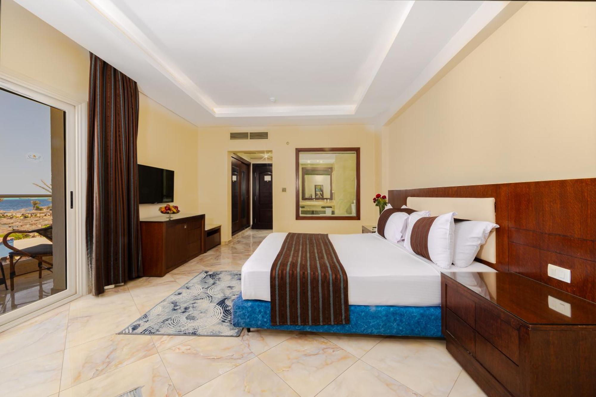 Seagull Beach Resort 4*